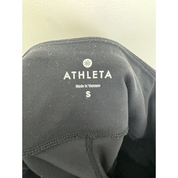 Athleta Black Relay Capri Legging Pants Reflective Floral Size Small - Picture 6 of 7